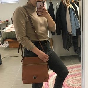 Dooney & Bourke Pebble Grain Crossbody in Caramel